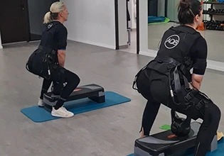 AQ8 EMS trening - Split